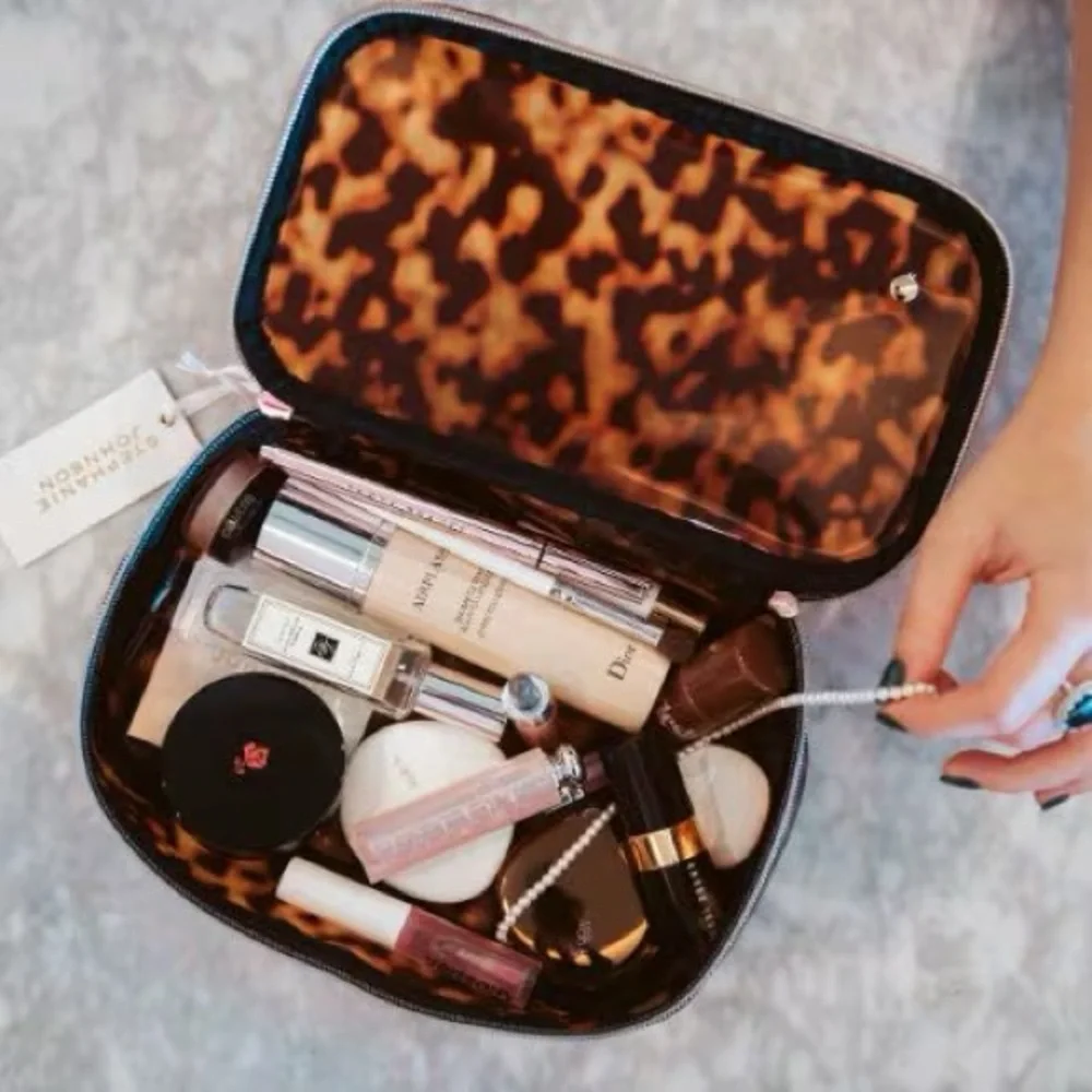 Stephanie Johnson Miami Clearly Tortoise Claire Jumbo Make-up Case-NWT